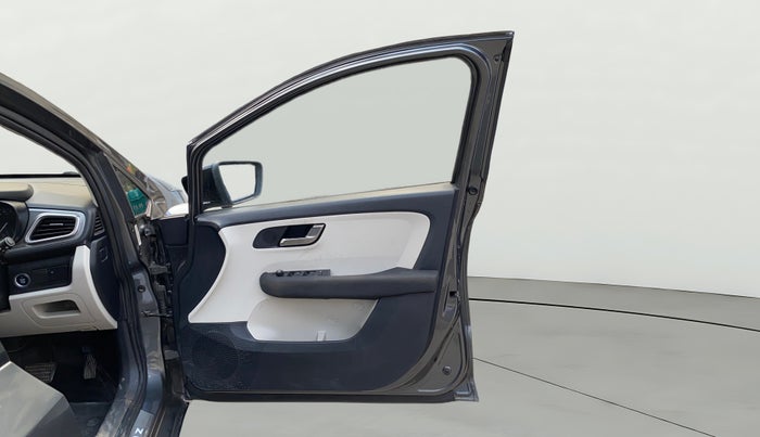 2022 Tata ALTROZ XZA, Petrol, Automatic, 36,755 km, RHS Front Door