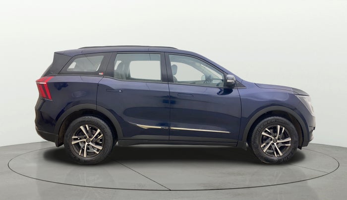 2022 Mahindra XUV700 AX 5 D MT 7 STR, Diesel, Manual, 49,147 km, Right Side View
