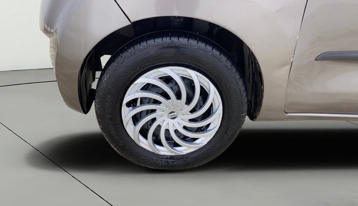 2017 Datsun Redi Go T (O), Petrol, Manual, 82,983 km, Left Front Wheel