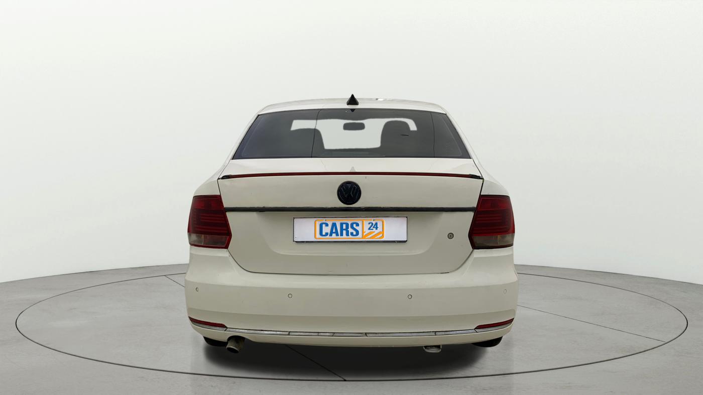 2015 Volkswagen Vento HIGHLINE PETROL AT, Petrol, Automatic, 83,539 km, Back/Rear