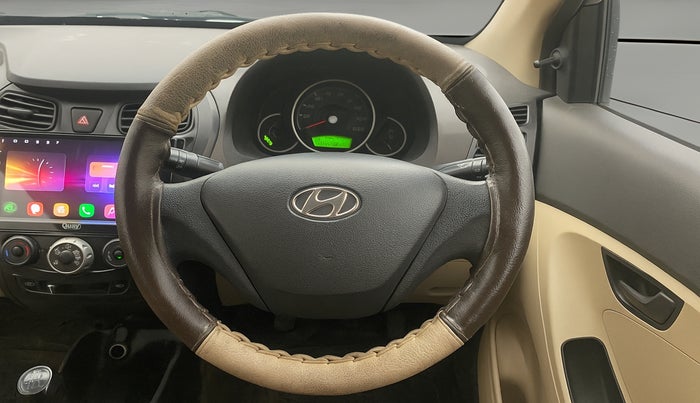 2016 Hyundai Eon MAGNA +, Petrol, Manual, 73,009 km, Steering Wheel Close Up