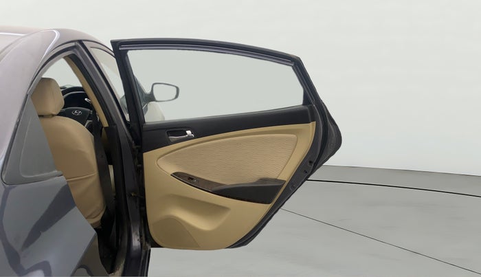 2013 Hyundai Verna FLUIDIC 1.6 VTVT SX, Petrol, Manual, 61,425 km, RHS Rear Door