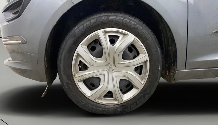 2024 Tata ALTROZ XM PLUS PETROL, Petrol, Manual, 42,048 km, Left Front Wheel