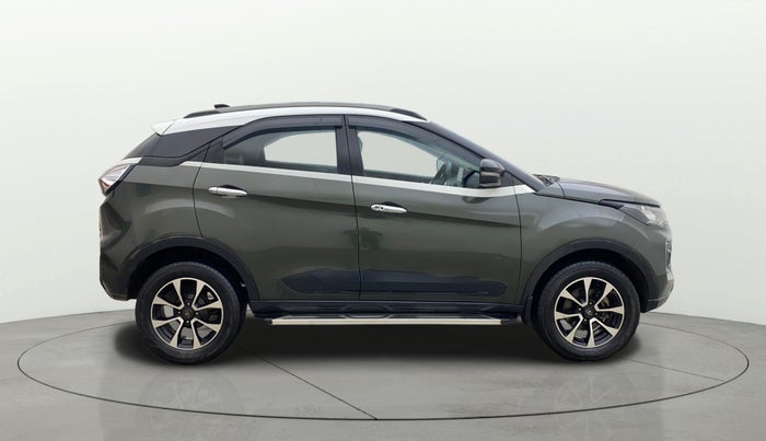 2020 Tata NEXON XZ PLUS (O) PETROL DUAL TONE, Petrol, Manual, 86,165 km, Right Side View