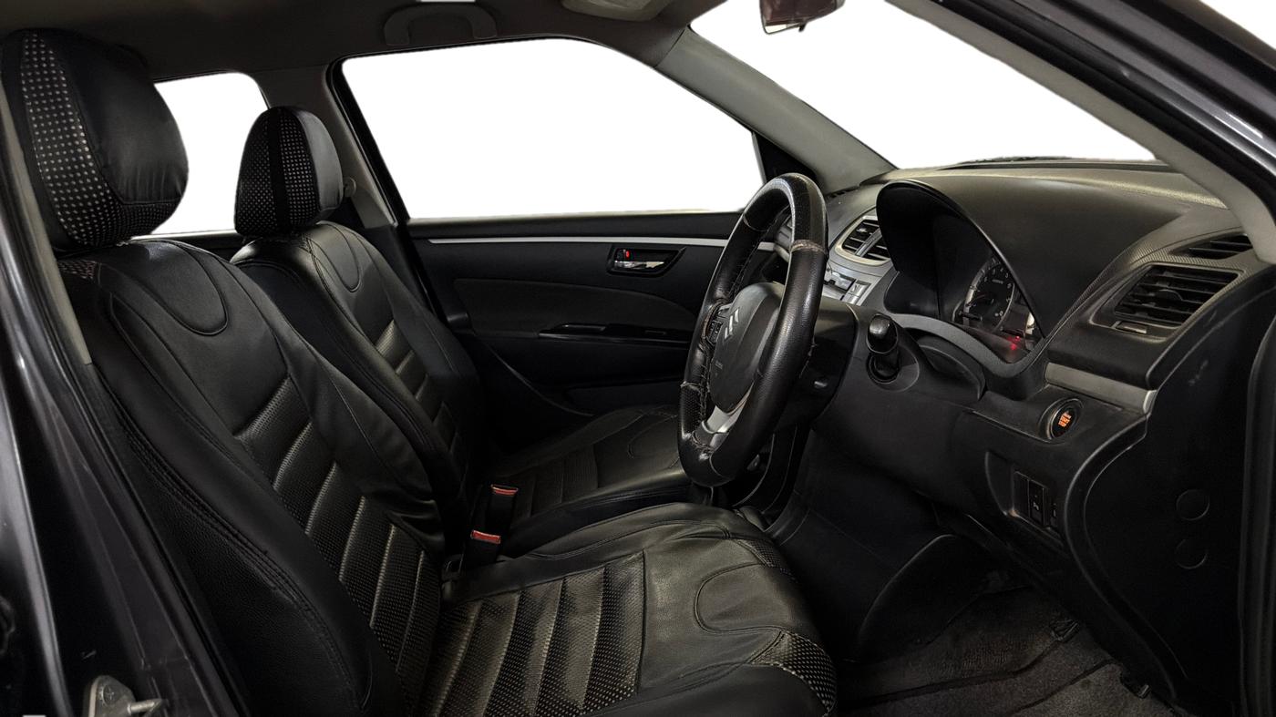 2016 Maruti Swift ZXI, Petrol, Manual, 74,273 km, Right Side Front Door Cabin