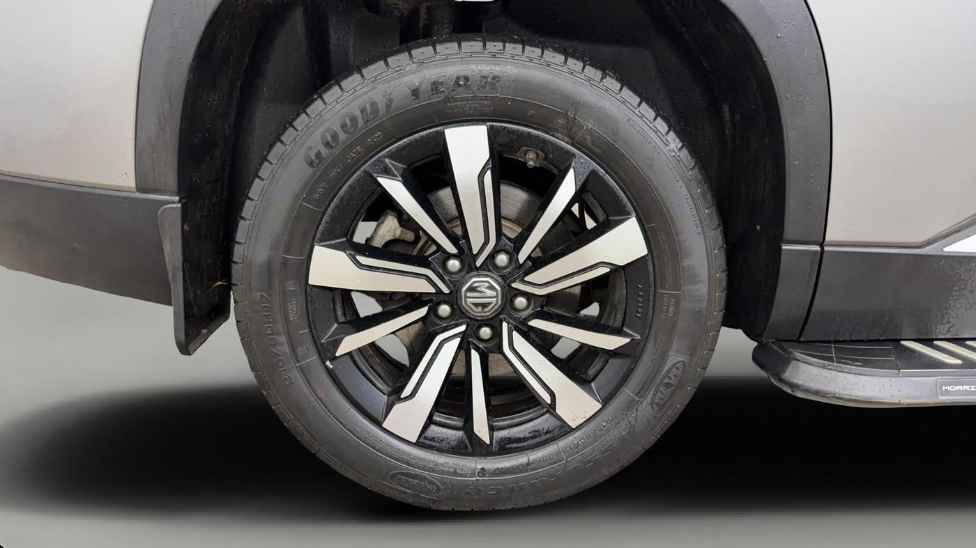 2020 MG HECTOR PLUS SHARP 1.5 PETROL TURBO DCT 6-STR, Petrol, Automatic, 55,884 km, Right Rear Wheel