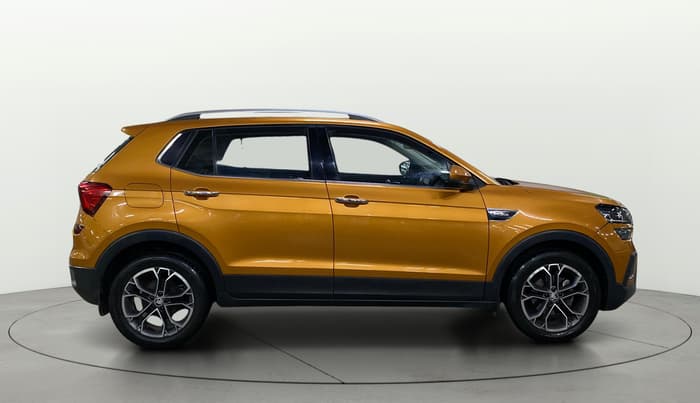 2022 Skoda KUSHAQ STYLE 1.0L TSI AT (6 AIRBAGS), Petrol, Automatic, 15,721 km, Right Side View