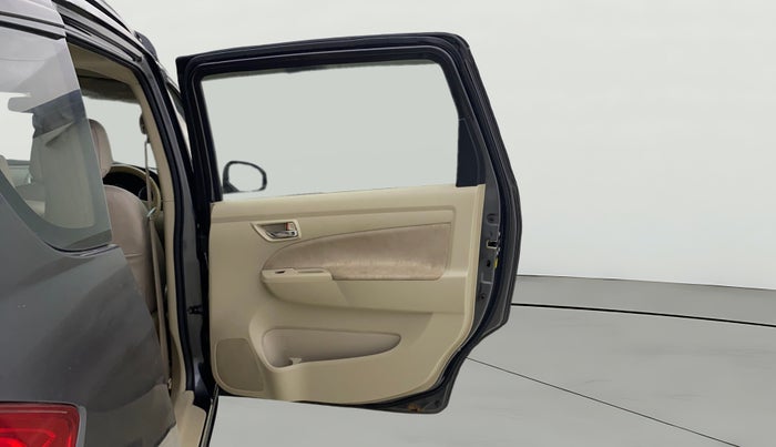 2015 Maruti Ertiga VXI CNG, CNG, Manual, 42,660 km, RHS Rear Door