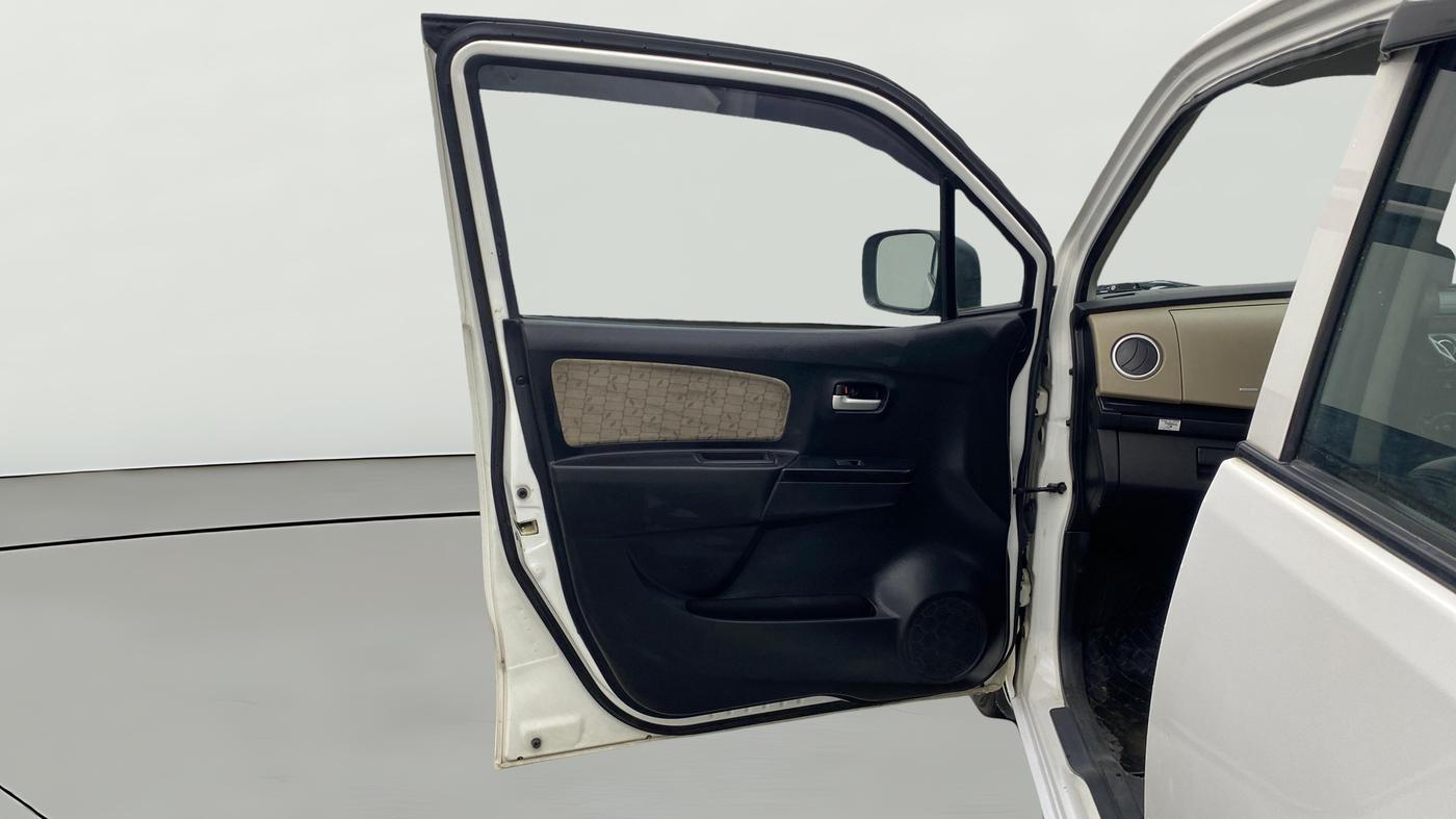 2017 Maruti Wagon R 1.0 VXI, Petrol, Manual, 26,501 km, LHS Front Door