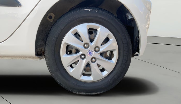 2014 Hyundai i10 SPORTZ 1.1, Petrol, Manual, 96,322 km, Left Rear Wheel