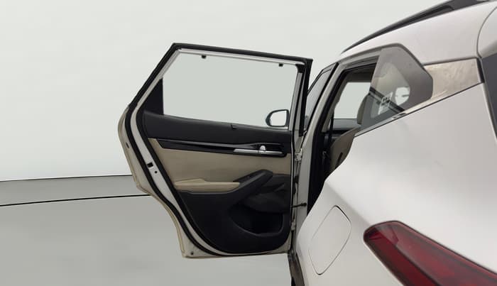 2020 KIA SELTOS HTX 1.5 PETROL, Petrol, Manual, 1,10,688 km, LHS Rear Door