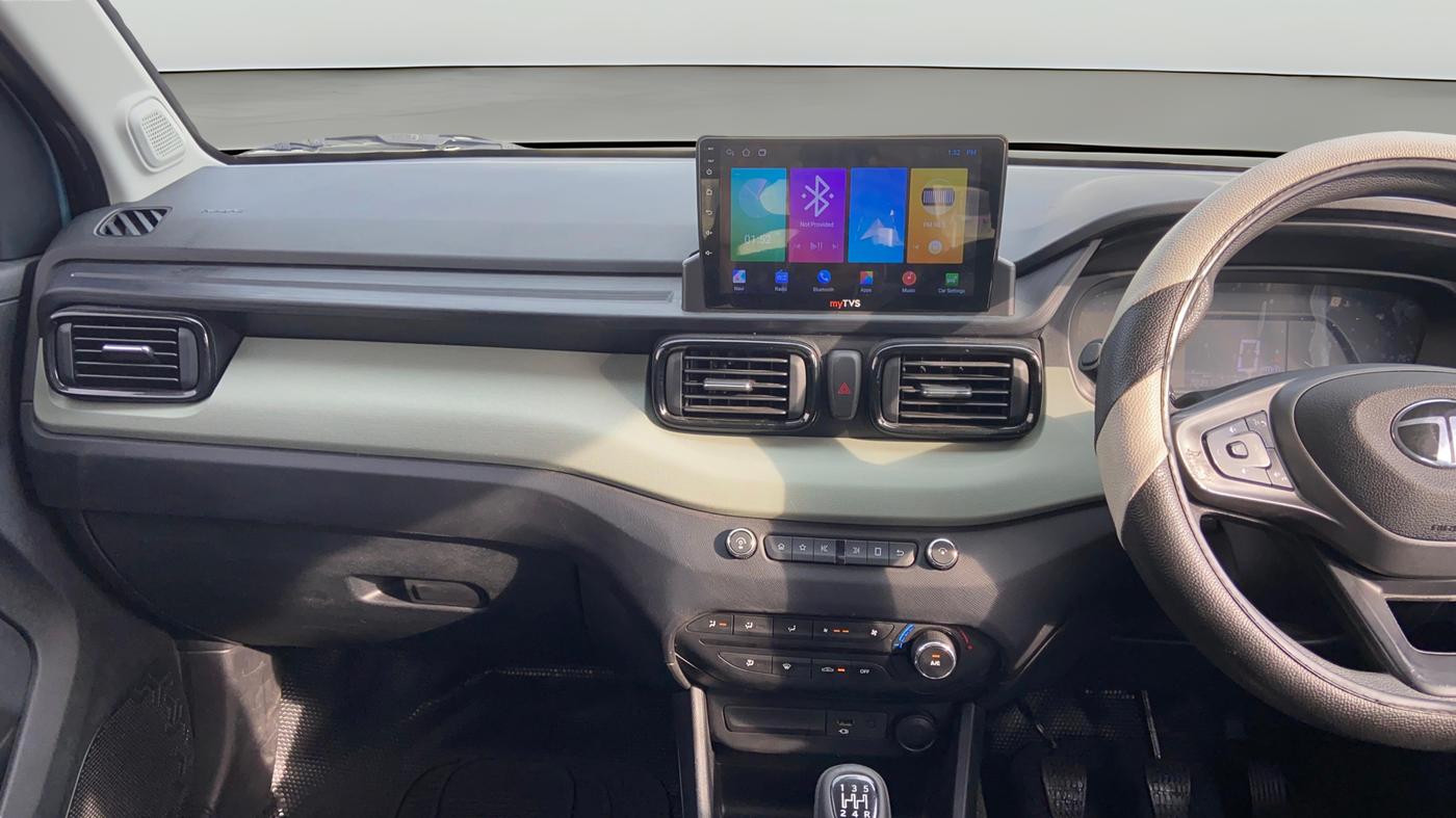 2024 Tata PUNCH ADVENTURE MT, Petrol, Manual, 28,375 km, Air Conditioner