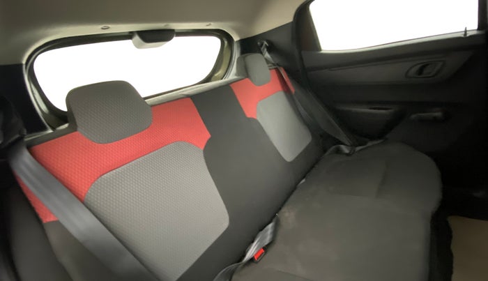 2018 Renault Kwid RXT 1.0, Petrol, Manual, 25,979 km, Right Side Rear Door Cabin