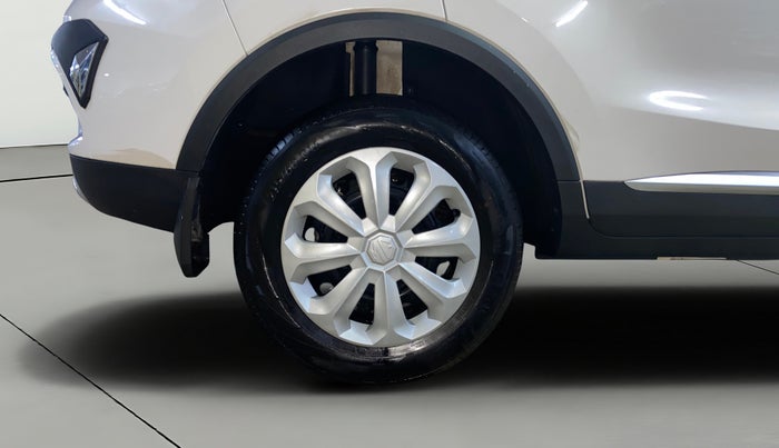 2024 MG ASTOR Sprint 1.5 MT (Ivory), Petrol, Manual, 7,166 km, Right Rear Wheel