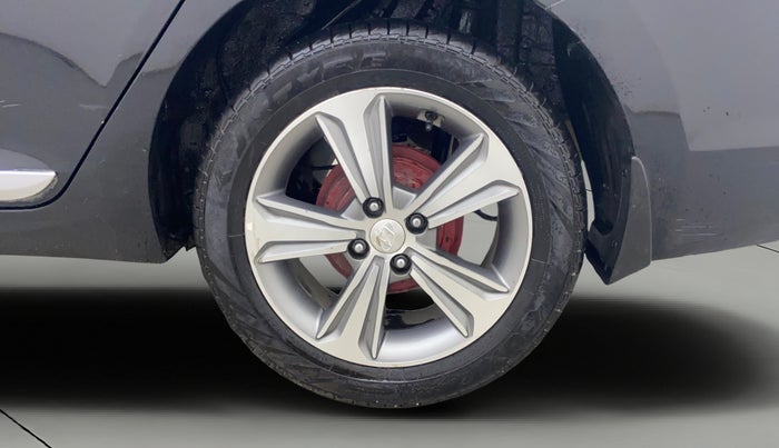 2019 Hyundai Verna 1.6 VTVT SX O, Petrol, Manual, 66,006 km, Left Rear Wheel