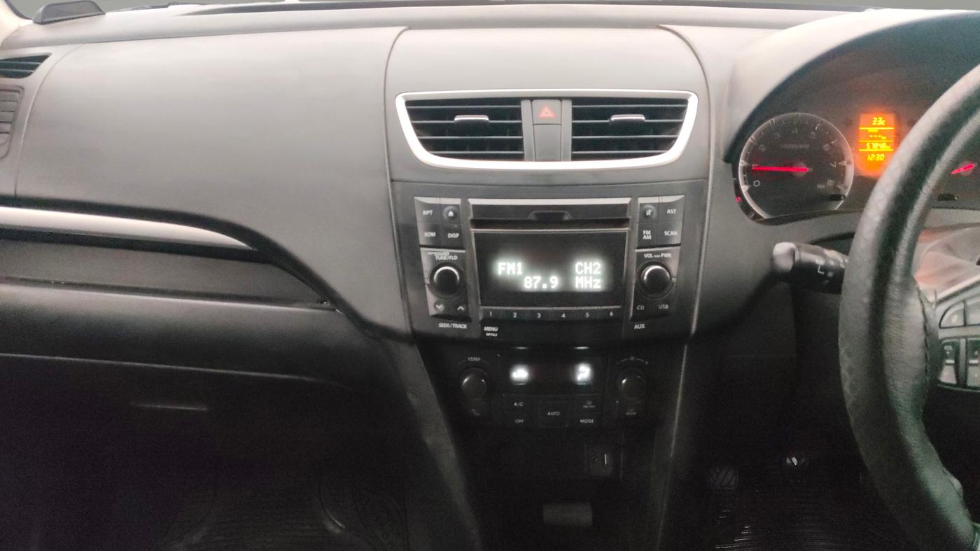 2014 Maruti Swift ZXI, Petrol, Manual, 57,910 km, Air Conditioner