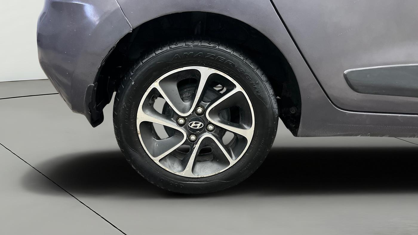 2017 Hyundai Grand i10 ASTA 1.2 KAPPA VTVT, Petrol, Manual, 42,521 km, Right Rear Wheel