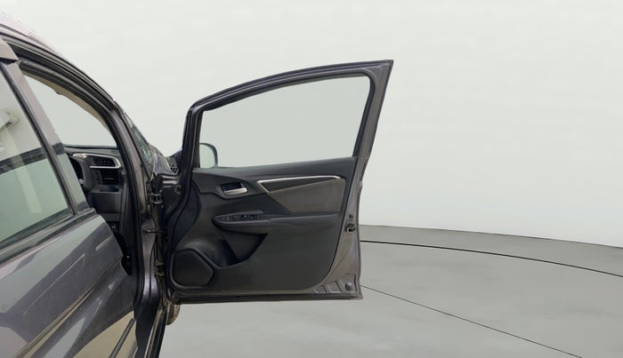 2017 Honda WR-V 1.5L I-DTEC VX MT, Diesel, Manual, 1,39,018 km, RHS Front Door