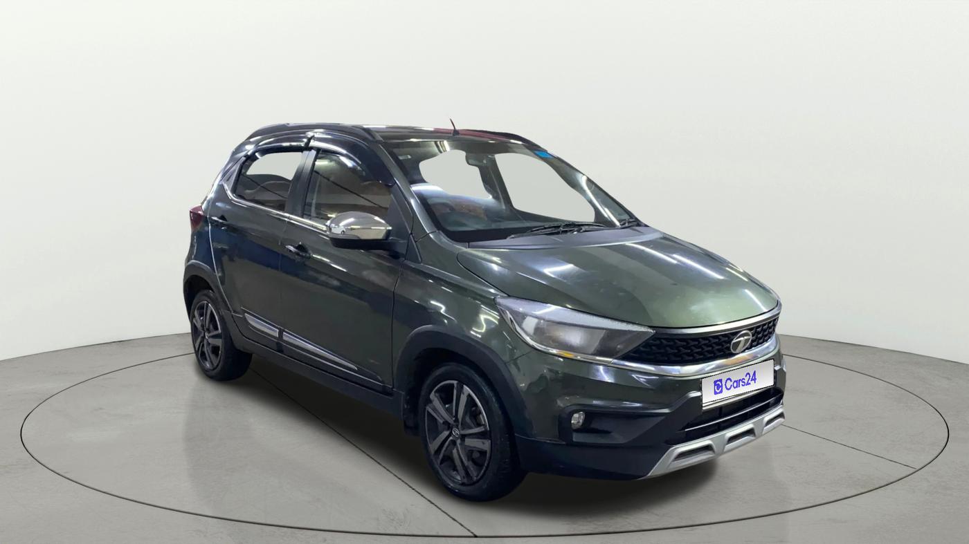 2022 Tata TIAGO NRG XZ AMT, Petrol, Automatic, 16,589 km, SRP