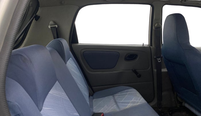 2014 Maruti Alto K10 VXI, Petrol, Manual, 65,495 km, Right Side Rear Door Cabin