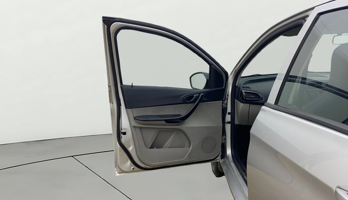 2018 Tata Tiago XT PETROL, Petrol, Manual, 50,971 km, LHS Front Door