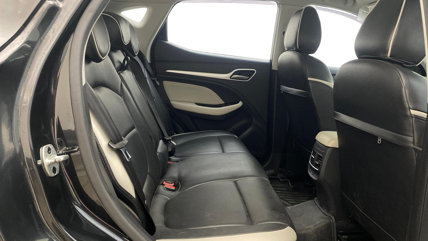 2023 MG ASTOR SHARP 1.5 CVT, Petrol, Automatic, 23,629 km, Right Side Rear Door Cabin