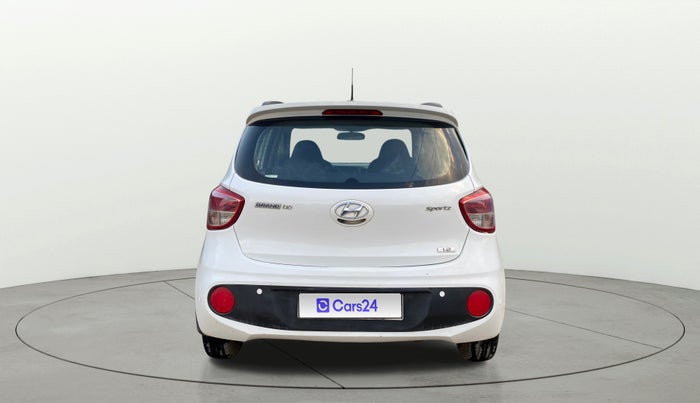 2019 Hyundai Grand i10 SPORTZ 1.2 KAPPA VTVT, Petrol, Manual, 71,471 km, Back/Rear