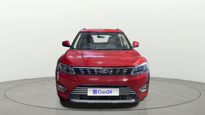 2022 Mahindra XUV300 W8 1.2 PETROL, Petrol, Manual, 41,249 km, Front