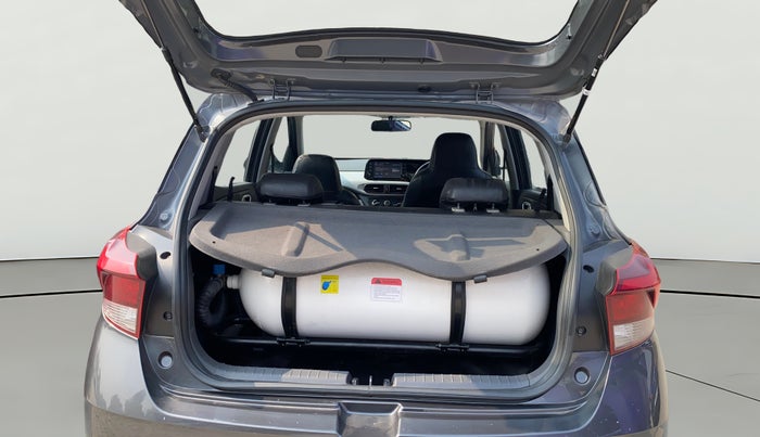 2023 Hyundai GRAND I10 NIOS SPORTZ 1.2 KAPPA VTVT CNG, CNG, Manual, 83,091 km, Boot Open Zoomed View