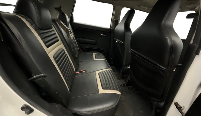 2019 Maruti New Wagon-R ZXI 1.2, CNG, Manual, 97,886 km, Right Side Rear Door Cabin