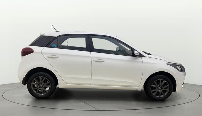 2019 Hyundai Elite i20 SPORTZ PLUS 1.2, Petrol, Manual, 1,08,750 km, Right Side View