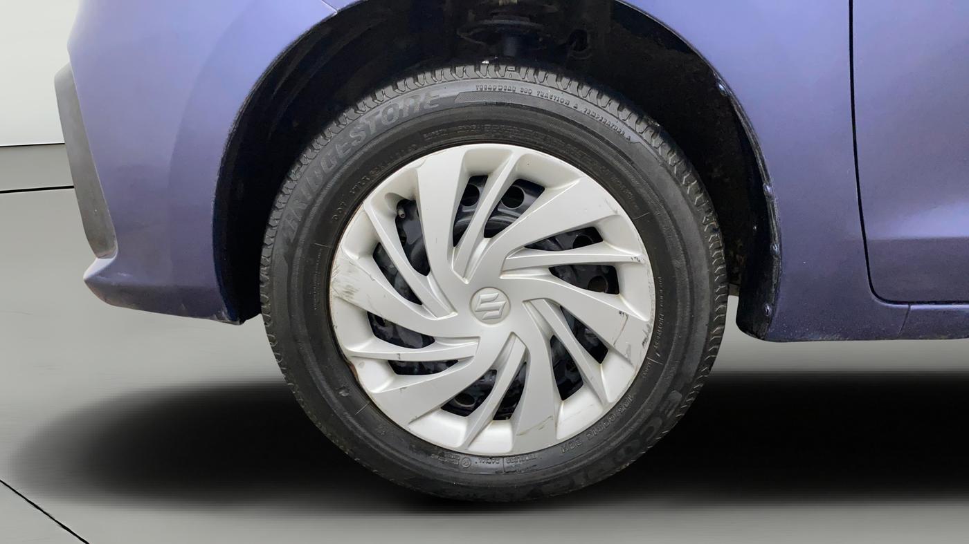 2019 Maruti Ertiga VXI SHVS, Petrol, Manual, 27,598 km, Left Front Wheel