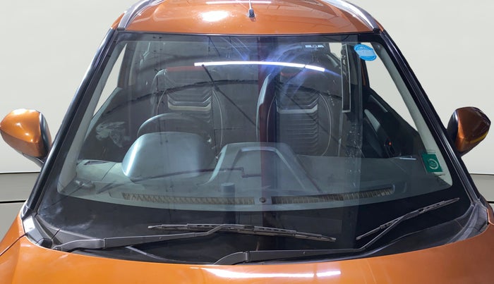 2018 Maruti Vitara Brezza ZDI, Diesel, Manual, 54,822 km, Front Windshield