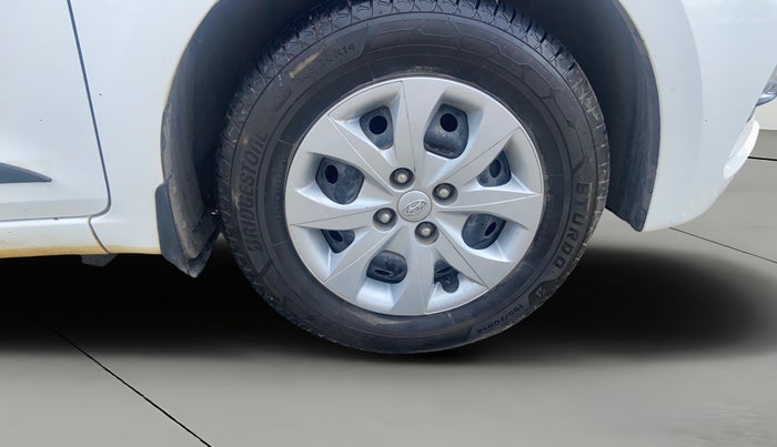 2019 Hyundai Elite i20 MAGNA PLUS 1.2, CNG, Manual, 65,019 km, Right Front Wheel