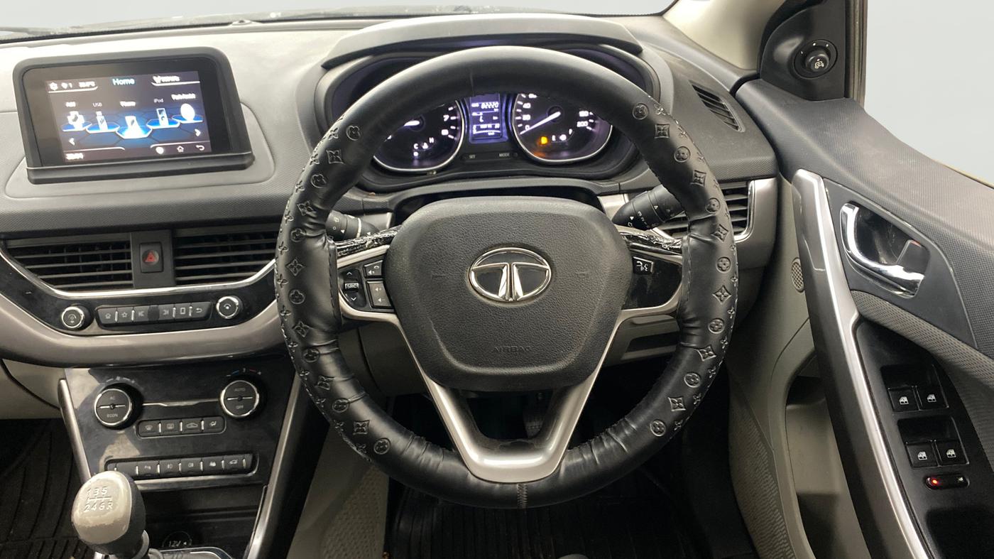 2017 Tata NEXON XZ PLUS DIESEL, Diesel, Manual, 82,183 km, Steering Wheel Close Up