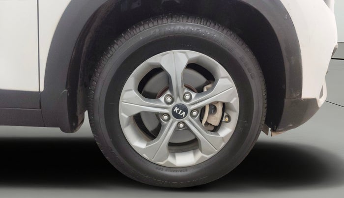 2021 KIA SELTOS HTK PLUS AT 1.5 DIESEL, Diesel, Automatic, 51,328 km, Right Front Wheel