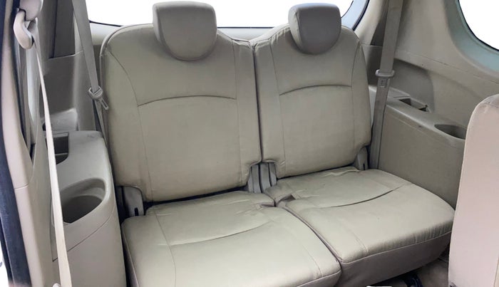 2017 Maruti Ertiga VDI SHVS, Diesel, Manual, 98,216 km, Third Seat Row ( optional )