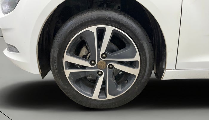 2023 Tata ALTROZ XZ PLUS SUNROOF CNG, CNG, Manual, 13,325 km, Left Front Wheel