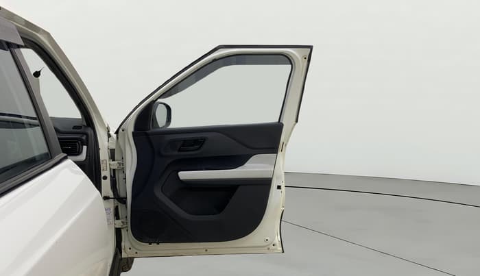2023 Tata PUNCH PURE MT, Petrol, Manual, 56,302 km, RHS Front Door