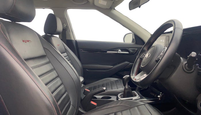 2020 KIA SELTOS GTK 1.4 PETROL, Petrol, Manual, 28,016 km, Right Side Front Door Cabin