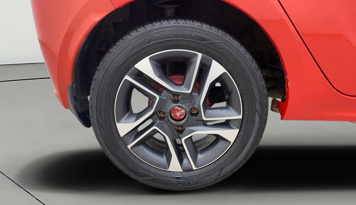 2020 Tata Tiago XZ PLUS PETROL, Petrol, Manual, 1,14,057 km, Right Rear Wheel