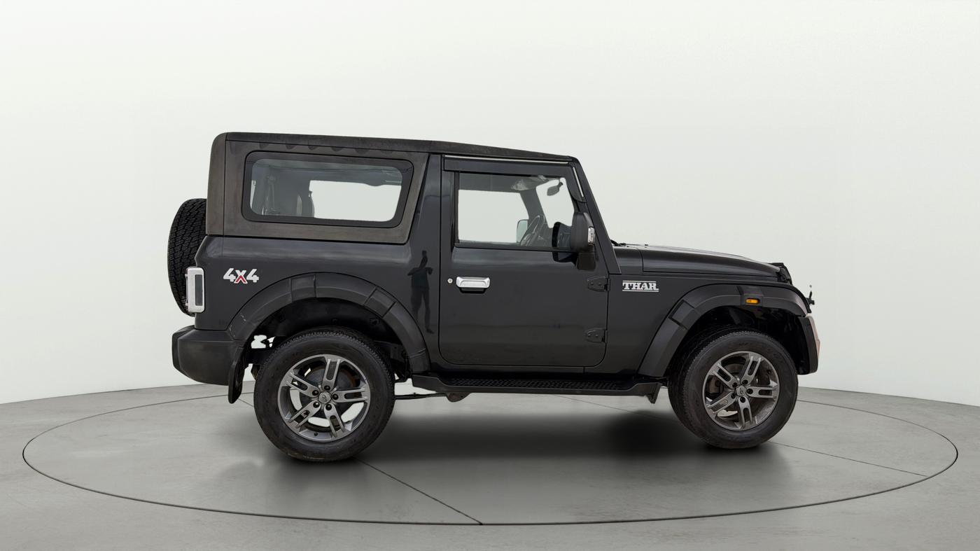 2021 Mahindra Thar LX HT PETROL 4WD MT, Petrol, Manual, 75,156 km, Right Side View