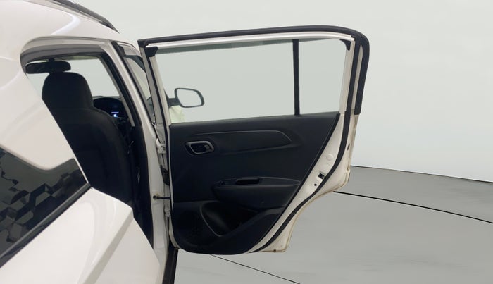 2024 Hyundai EXTER SX 1.2 MT Hy-CNG Duo , CNG, Manual, 28,822 km, RHS Rear Door