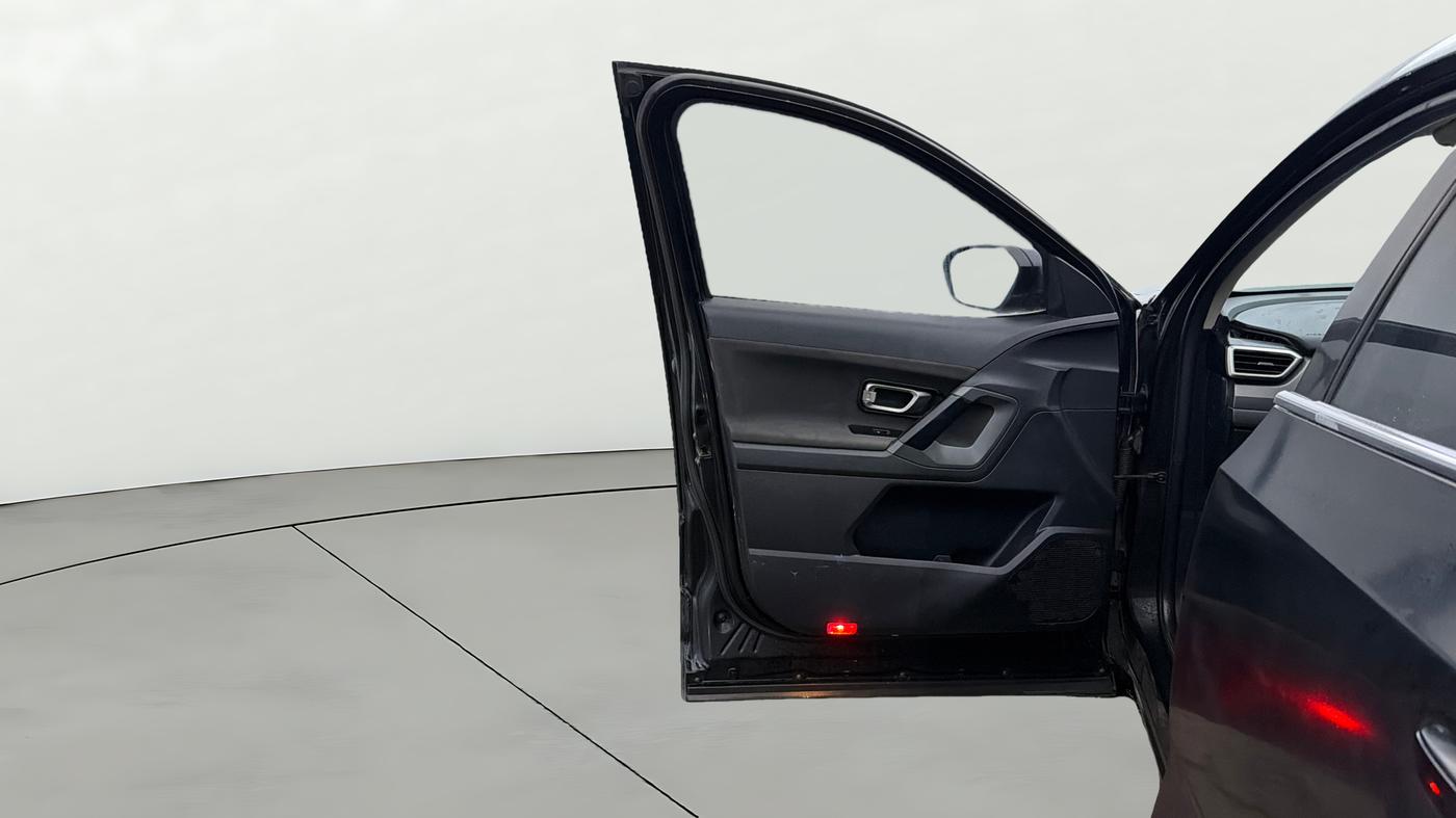 2021 Tata Harrier XT PLUS 2.0L KRYOTEC DARK EDITON, Diesel, Manual, 92,452 km, LHS Front Door