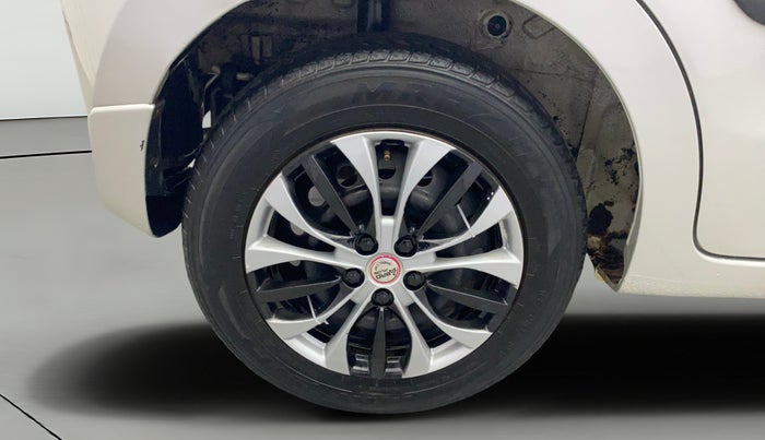 2016 Maruti Celerio VXI, Petrol, Manual, 68,698 km, Right Rear Wheel