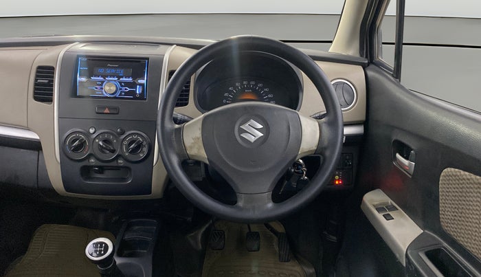 2016 Maruti Wagon R 1.0 LXI CNG, CNG, Manual, 77,948 km, Steering Wheel Close Up