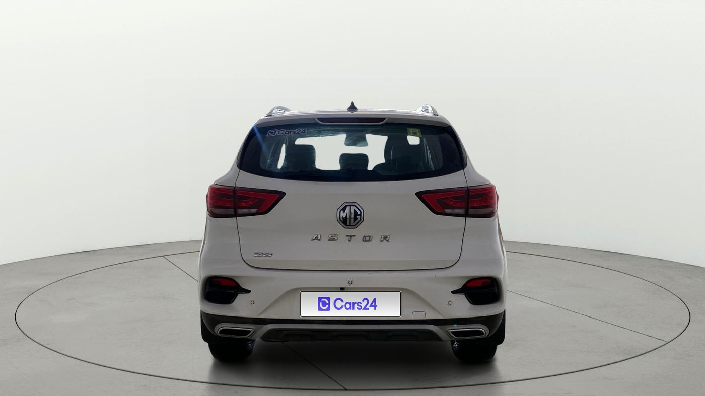 2022 MG ASTOR SMART 1.5 MT, Petrol, Manual, 33,203 km, Back/Rear