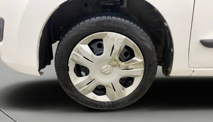 2017 Maruti Wagon R 1.0 VXI AMT, Petrol, Automatic, 41,037 km, Left Front Wheel