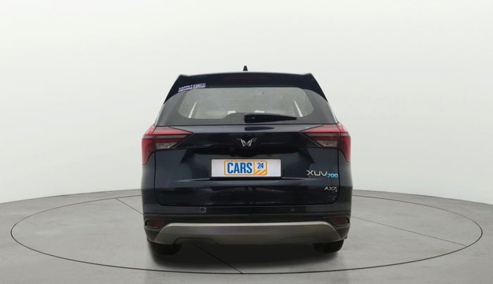 2022 Mahindra XUV700 AX 7 LUXURY P AT 7 STR, Petrol, Automatic, 17,184 km, Back/Rear
