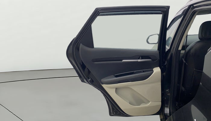 2021 KIA SONET HTX 1.0 IMT, Petrol, Manual, 19,069 km, LHS Rear Door